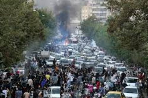 “Human Rights”: “İran ölüm hökmündən etirazçıları qorxutmaq üçün istifadə edir”