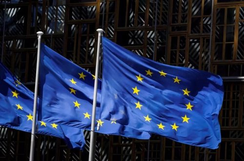 ЕС выделит Азербайджану 2 млрд евро