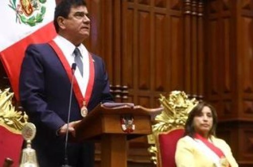 Perunun yeni prezidenti Boluarte vəzifəyə başlayıb