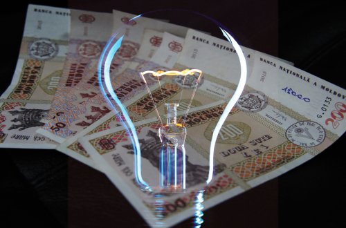 Moldovada elektrik enerjisi tarifləri 22% endirilib