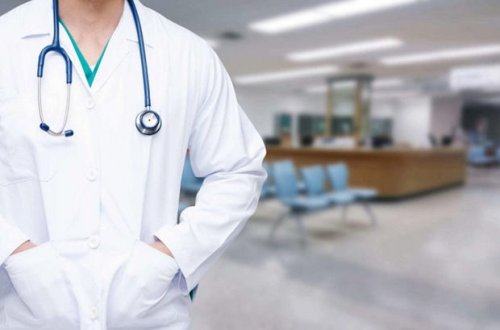 Azərbaycanda baş həkimi hədələyib PUL İSTƏDİLƏR