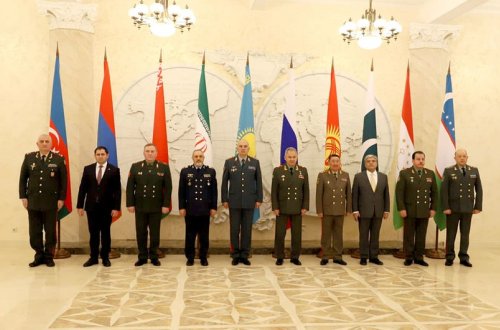 Moskvada ŞƏT və MDB müdafiə nazirlərinin görüşü keçirilib