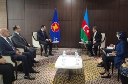 XİN başçısının müavini ASEAN-ın Baş katibi ilə görüşüb