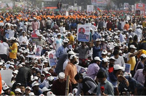 Banqladeşin paytaxtında kütləvi mitinq keçirilir