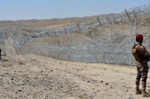 Не менее шести гражданских лиц погибли при столкновении на афгано-пакистанской границе