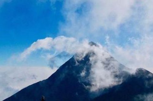 Qvatemalada həyəcan siqnalı: Fueqo vulkanı püskürdü