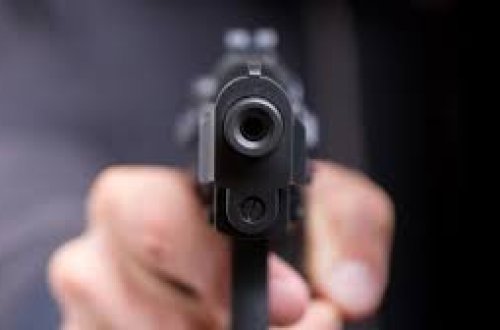 Avstraliyada yaşayış evində atışma olub, ölənlər var