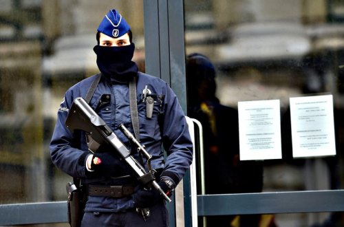 Belçika polisi Avropa Parlamentinin binasında axtarış aparıb