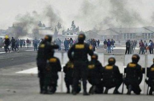 Castillo tərəfdarları Peruda hava limanını zəbt ediblər