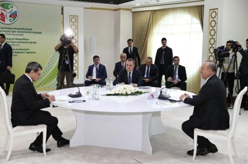 Azərbaycan, Türkiyə və Türkmənistan XİN başçılarının görüşü keçirilib - YENİLƏNİB