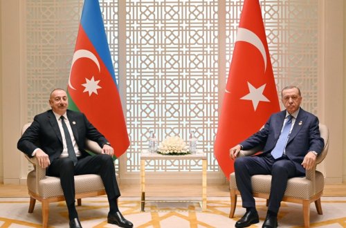 İlham Əliyev Rəcəb Tayyib Ərdoğanla görüşüb