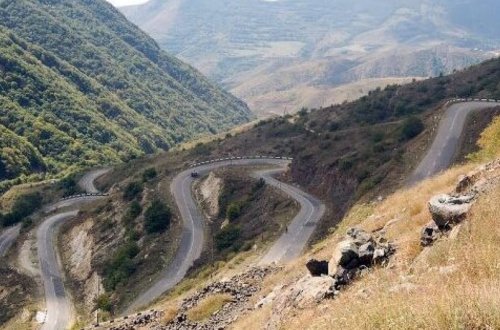 Xankəndi yolunda gömrük-sərhəd postlarının yaradılması təklif olunur