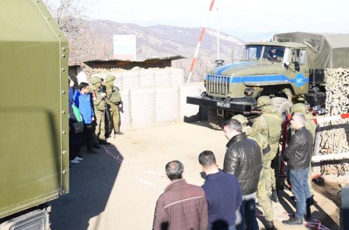 Sülhməramlıların avtomobillərinin hərəkətinə növbəti dəfə şərait yaradıldı