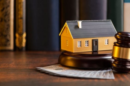 Cinayət yolu ilə əldə edilmiş əmlakın leqallaşdırılmasının qarşısının alınması ilə bağlı qanun I oxunuşda qəbul edilib