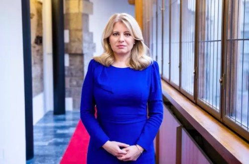 Slovakiya Prezidenti hökumətin istefasını qəbul edib