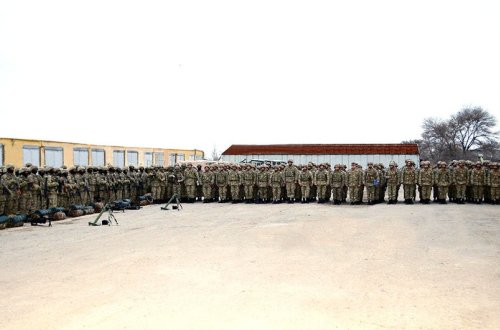 Kərim Vəliyev Komando briqadalarında təlimlərin real döyüş şəraitində keçirilməsini tapşırıb