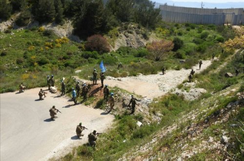 Livanda BMT sülhməramlılarına atəş açan iki nəfər axtarışa verilib