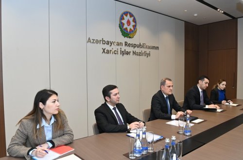 Ceyhun Bayramov BMT-nin ölkəmizdəki rezident əlaqələndiricisi ilə görüşüb