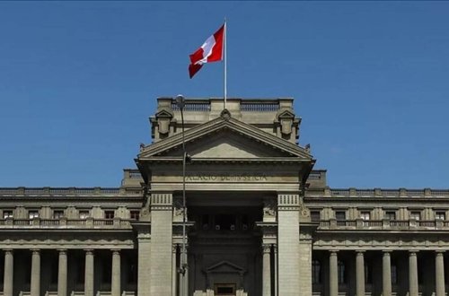 Peru hökuməti Meksika səfirini arzuolunmaz şəxs elan edib