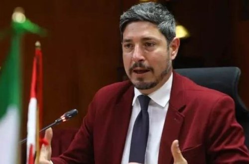 Peru Meksika səfirini “persona non-qrata” elan etdi