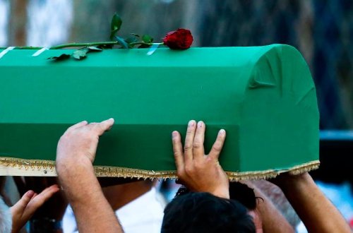 Azərbaycanda 9-cu sinif şagirdi qəfildən öldü - FOTO