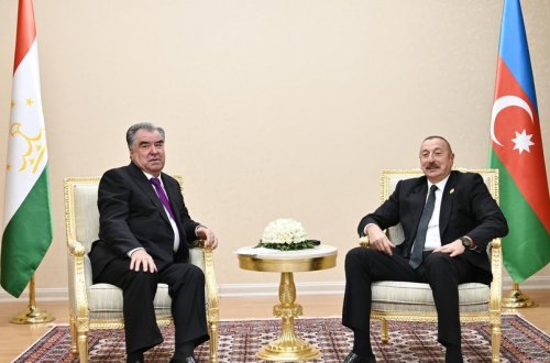 Emoməli Rəhmon Azərbaycan liderinə təbrik məktubu göndərib