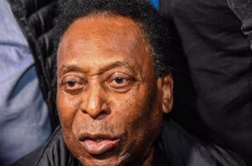 Əfsanəvi futbolçu Pelenin vəziyyəti getdikcə pisləşir