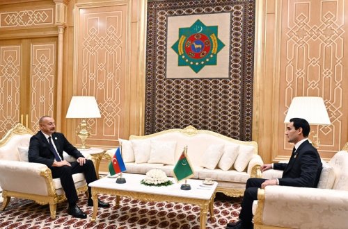 Türkmənistan Prezidenti Azərbaycan liderini təbrik edib