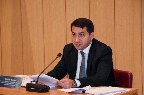 Hikmət Hacıyev Baydenin müşaviri ilə Azərbaycan-Ermənistan sülh müqaviləsi üzrə danışıqları müzakirə edib