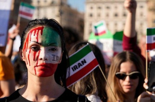 İranda etirazlarda ölənlərin sayı 506-ya çatıb