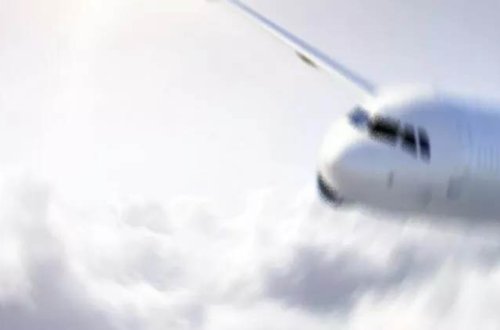 İngiltərədə təyyarənin eniş şassisində meyit tapılıb