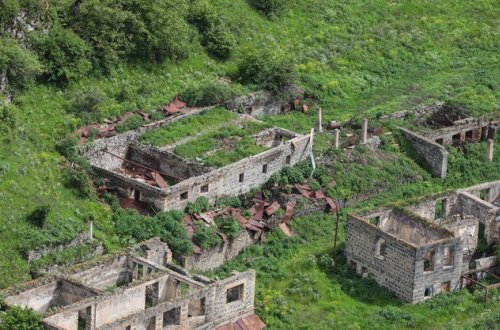 Azad edilmiş ərazilərin rezidentləri üçün xammal idxalı 10 il müddətinə gömrük rüsumlarından azad olunacaq