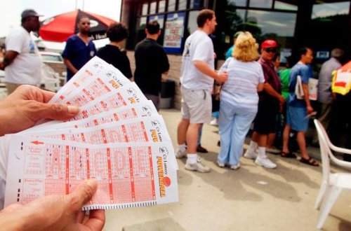 6 lotoreya aldı, hamısını qazandı - Maraqlı olay