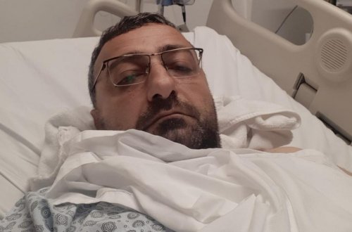 Yevlaxda qəzaya düşən hakim-inspektor evə buraxılıb