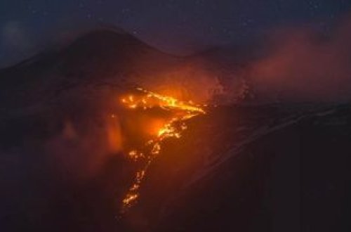 Etna vulkanı yenidən aktivləşib