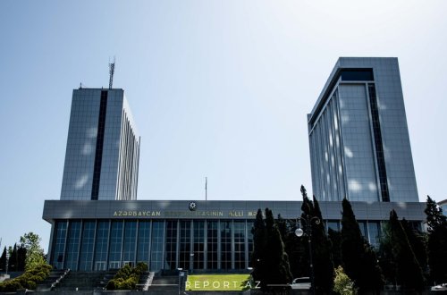 Milli Məclisin növbəti iclasının gündəliyinə təklif olunan məsələlər açıqlanıb