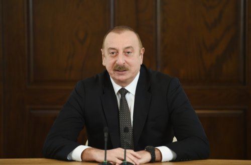 Prezident: Heydər Əliyev bütün vəzifələrdən uzaqlaşdırılandan iki həftə sonra erməni millətçiləri baş qaldırdılar