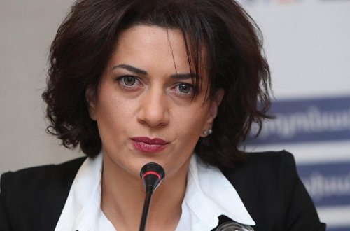 Anna Akopyan Qarabağ ermənilərinə: “Uşaqların arxasında gizlənməyə son qoyun”