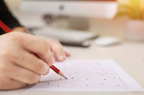 DİM dövlət qulluğu ilə bağlı test imtahanlarının proqramında dəyişiklik edib