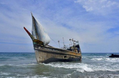 Bu gəmi ilə əlaqə kəsildi: 180 NƏFƏRİN HƏYATI TƏHLÜKƏDƏ