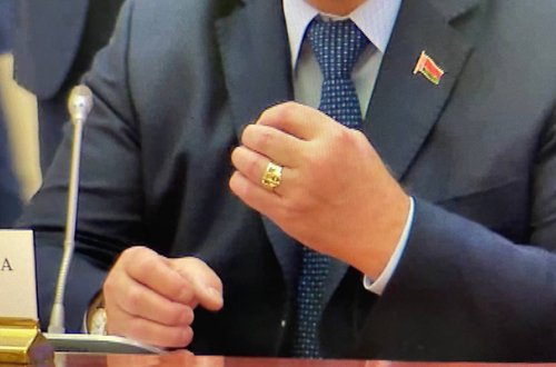 Putin Prezidentlərə üzük bağışladı - Foto