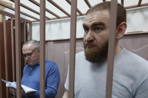 Rusiyada eks-senator və oğlu ömürlük azadlıqdan məhrum edildi