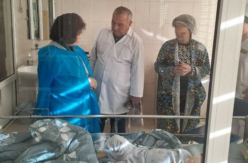 Özbəkistanda 18 uşağın ölümü ilə bağlı cinayət işi açılıb