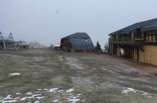 Fransaya qar yağmır: Xizək kurortlarının 70 faizi bağlandı - VİDEO