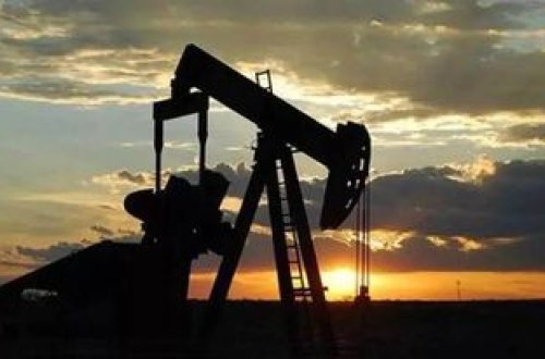 ABŞ-da qar fırtınası neft emalı zavodlarına da ZƏRƏR VERDİ