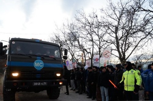 Xankəndi-Laçın yolunda Rusiya sülhməramlılarına məxsus 3 avtomobilin hərəkət etməsinə növbəti dəfə şərait yaradılıb