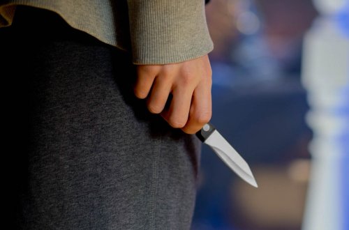 Naftalanda 30 yaşlı kişi bıçaqlanıb