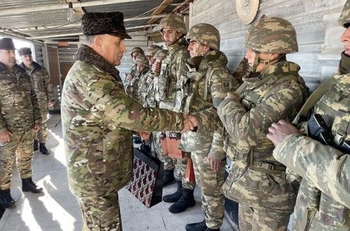 Azərbaycan Ordusunun Baş Qərargah rəisi Şuşada hərbçilərə tapşırıqlar verdi - FOTO