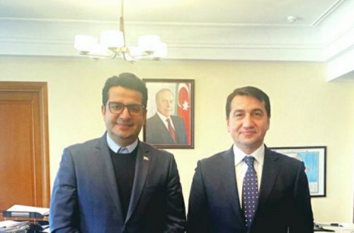 Hikmət Hacıyev İranın Azərbaycandakı səfiri ilə görüşüb