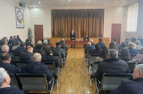 Nəsimi rayonunda dekabr ayında səyyar qəbullarda sakinlərin müraciətləri dinlənilmişdir